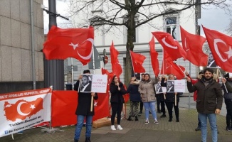 Almanya&#39;da, Hamit Paksoy&#39;un polis kurşunuyla can vermesi protesto edildi