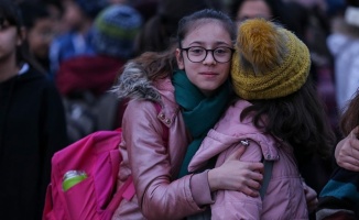 Elazığ&#039;da depremin ardından ilk ders zili çaldı
