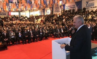 TBMM eski Başkanı Yıldırım: Çılgınlık yapmak isteyen olursa bedelini öder