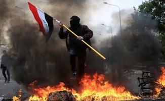 Irak'ta Sadr destekçilerinin gösteri meydanlarından çekilmesiyle eylemler yeniden hız kazandı