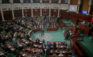 Tunus'ta yeni hükümet güvenoyu alamazsa erken seçime gidilecek