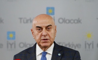 İYİ Parti'den koronavirüsle mücadelede hükümete destek açıklaması