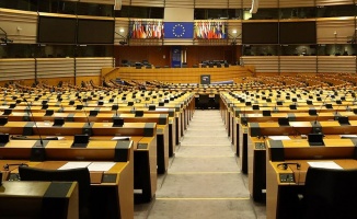 Avrupa Parlamentosu mutfaklarını evsizler ve sağlık personeline açtı