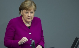 Merkel: Almanya&#039;nın AB dönem başkanlığı planladığımızdan farklı geçecek