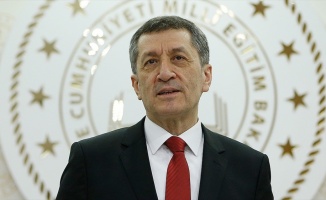 Milli Eğitim Bakanı Selçuk&#039;tan bursluluk sınavı müfredatı açıklaması