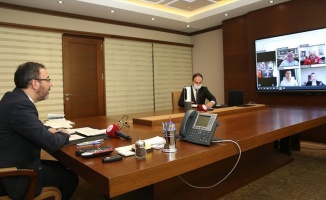 Bakan Kasapoğlu, TFF Başkanı Özdemir ve alt liglerin kulüp başkanlarıyla görüştü
