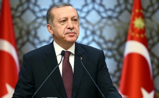 Cumhurbaşkanı Erdoğan&#039;dan darbe ve idam tehdidi içeren yazıya suç duyurusu