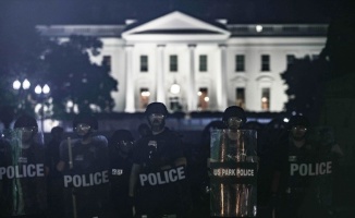 Beyaz Saray önündeki protestolar sırasında Trump'ın sığınağa götürüldüğü iddia edildi