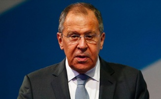 Lavrov: Vatandaşlarımızın Belarus üzerinden Türkiye&#039;ye gitmesini yasaklayamayız...