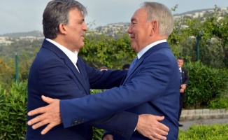 Abdullah Gül, Kazakistan ilk Cumhurbaşkanı Nazarbayev&#039;in doğum gününü kutladı