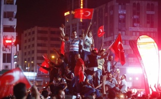 Dünya darbe girişimine karşı Türkiye&#039;nin yanında oldu
