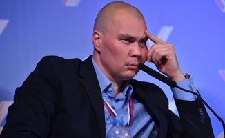 Ünlü Rus gazeteci, milletvekili Medvedev: Türkiye bizi dost olarak görüyor! Türkiye’de tatile devam…