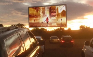 CarrefourSA’nın Arabalı Açık Hava Sineması’nda “Acı Tatlı Ekşi“ filmi gösterildi