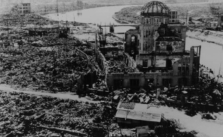 Hiroşima ve Nagazaki&#039;ye atom bombası atılmasının üzerinden üç çeyrek asır geçti