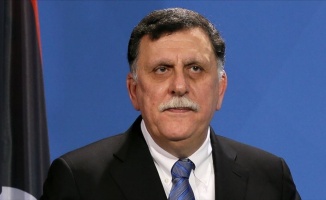 Libya Başbakanı Serrac, yeni Savunma Bakanı ve Genelkurmay Başkanı atadı