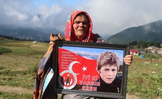 Şehit Eren Bülbül&#039;ün annesi: Şehit yavrum tüm Türkiye&#039;nin acısı oldu
