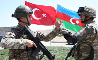 Azerbaycan Cumhurbaşkanı Aliyev: Türkiye ile ortak tatbikatlar Erivan&#039;ı korkutuyor