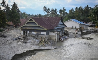 Endonezya&#039;da sel nedeniyle 1469 ev sular altında kaldı