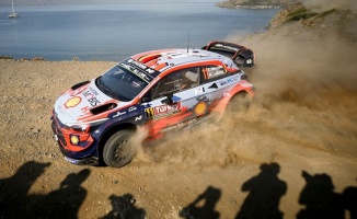 WRC Türkiye Rallisi'nde deneme sürüşünün en hızlısı Neuville oldu