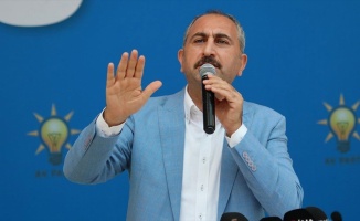 Adalet Bakanı Gül: Azerbaycanlı kardeşlerimizin haklı davasında sonuna kadar yanındayız