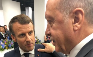 Cumhurbaşkanı Erdoğan&#039;ın “Macron&#039;un tedaviye ihtiyacı var” açıklaması Rusya&#039;da gündem oldu