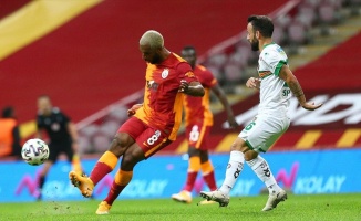 Lider Alanyaspor Galatasaray'dan 3 puanı uzatmada aldı