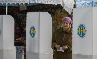 Moldova'da yarın halk ikinci kez sandık başına gidiyor