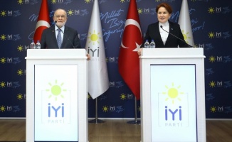 Saadet Partisi Genel Başkanı Karamollaoğlu'ndan Akşener'e ziyaret