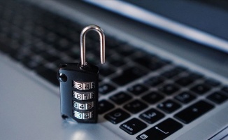 Siber suçlular şirketlerin gizli bilgilerini çevrimiçi yayınlamaya odaklandı