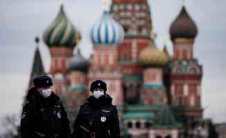 Ruslar pandemi döneminde en çok işlerini kaybetmekten korkuyor