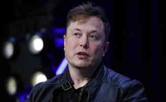 Elon Musk dünyanın en zenginleri listesinde zirveye yerleşti