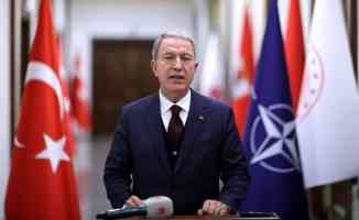 Bakan Akar: NATO Toplantısında terörle mücadelede birlik içinde hareket etmenin öneminin altını çizdik