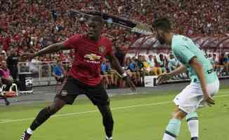 Manchester United&#039;da sakatlanan Paul Pogba birkaç hafta oynayamayacak