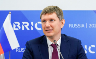 &quot;Rusya ekonomisi üçüncü koronavirüs dalgasına dayanabilecek mi&quot; Bakan Reşetnikov cevapladı