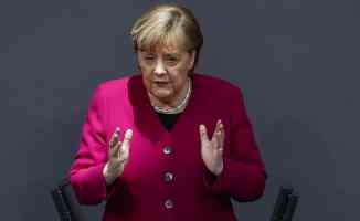 Almanya Başbakanı Merkel: (Kovid-19 tedbirleri) Eyaletlerde eyleme geçilmesine ihtiyaç var