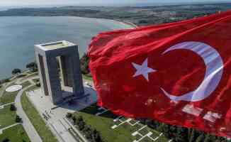 Çanakkale Şehitliği&#039;nde 18 Mart&#039;ta 81 Türk bayrağı göndere çekilecek