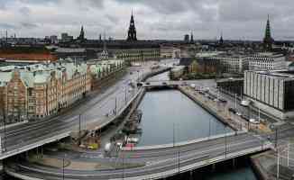 Danimarka&#039;da kapalı sektörler &#039;korona karnesi&#039; şartıyla yeniden açılıyor