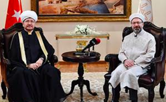 Rusya&#039;dan Diyanet İşleri Başkanı Prof. Dr. Erbaş&#039;a dua ve “acil şifalar” mesajı