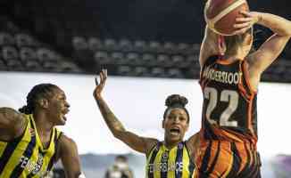 Fenerbahçe Öznur Kablo, FIBA Kadınlar Avrupa Ligi'nde finale yükselemedi