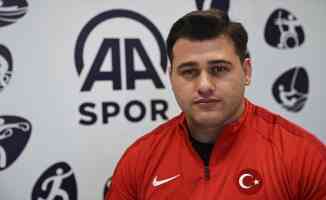 Milli güreşçi Rıza Kayaalp: Her şeyi bırakıp tek konsantre olacağım şey olimpiyatlar olacak