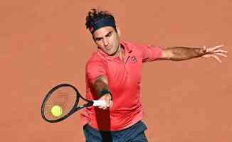 487 gün sonra grand slam maçına çıkan Federer Fransa Açık&#039;ta ikinci tura yükseldi