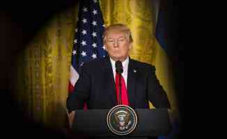 Facebook denetim kurulu, Trump'ın hesabını bir s&uuml;re daha kapalı tutma kararı aldı