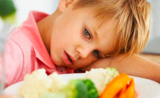 Hastalarınızı zorla yedirip içirmeyin! -Tıbb-ı Nebevi’den öğütler, 2-