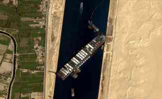 Mısır mahkemesi, Süveyş Kanalı&#039;nı tıkayan Ever Given gemisinin alıkonulma kararının iptali talebini reddetti