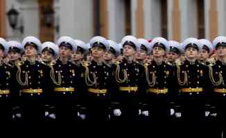 Rusya&#039;da 9 Mayıs Zafer Günü törenlerle kutlandı