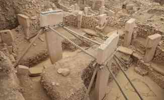 Şanlıurfa&#039;da, Göbeklitepe&#039;deki dikili taşın kopyasının BM&#039;de sergilenecek olmasının sevinci yaşanıyor