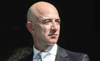 Amazon&#039;un kurucusu Bezos uzaya gidiyor