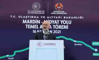 Bakan Karaismailoğlu: Mardin-Midyat Yolu&#039;nu tamamen bölünmüş yol haline getirmek için çalışmalara başlıyoruz