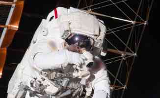 Çin, kurmakta olduğu uzay istasyonuna ilk astronot ekibini gönderdi