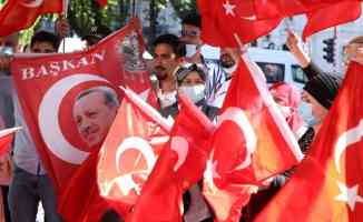 Cumhurbaşkanı Erdoğan Belçika&#039;da sevgi gösterileriyle karşılandı